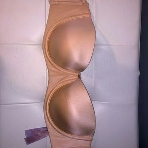 SavageXFenty bra strapless